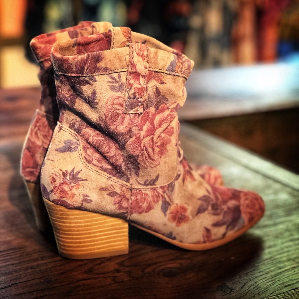 New suede leather rose floral print ankle boots